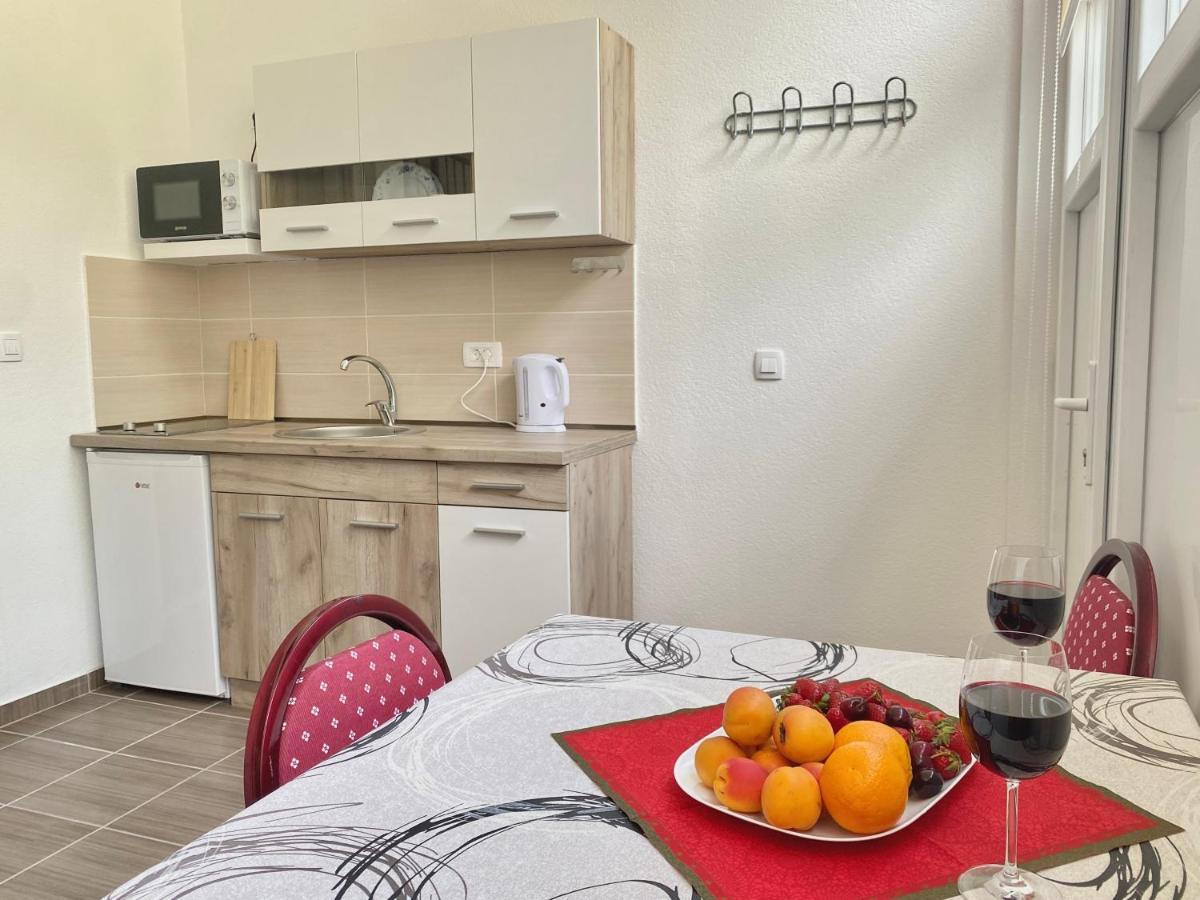 Sutomarina Apartments Sutomore Esterno foto